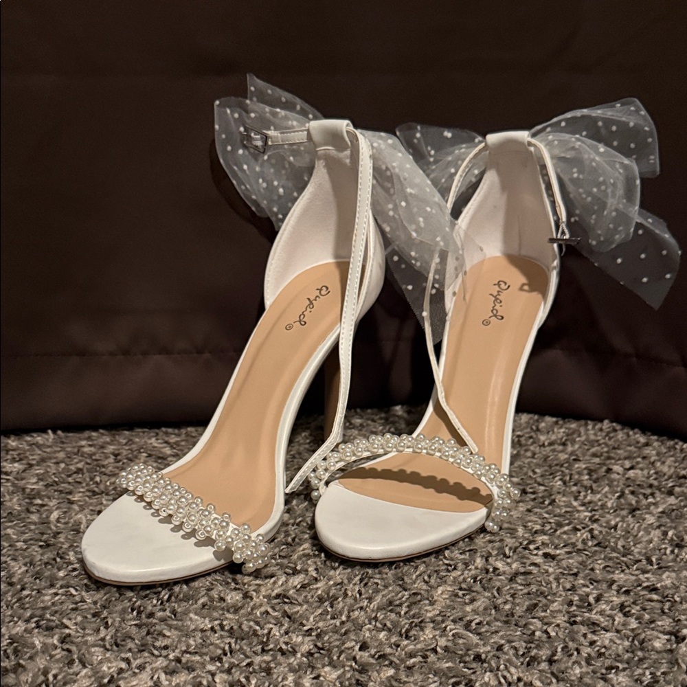 Qupid Elegant White Heels with Pearl Detailing